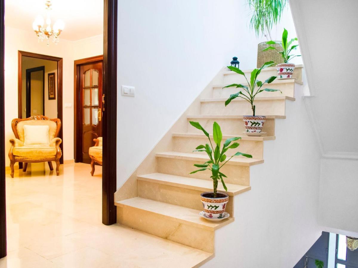 Сasa de vacaciones Belvilla By Oyo Preciosa Casa En Sevilla